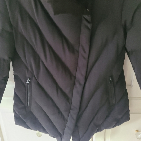 Zara Woman Asymmetrical Down Puffer Jacket Black Size L - Picture 2 of 8